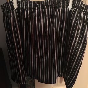 Men’s lounging robe with matching boxers